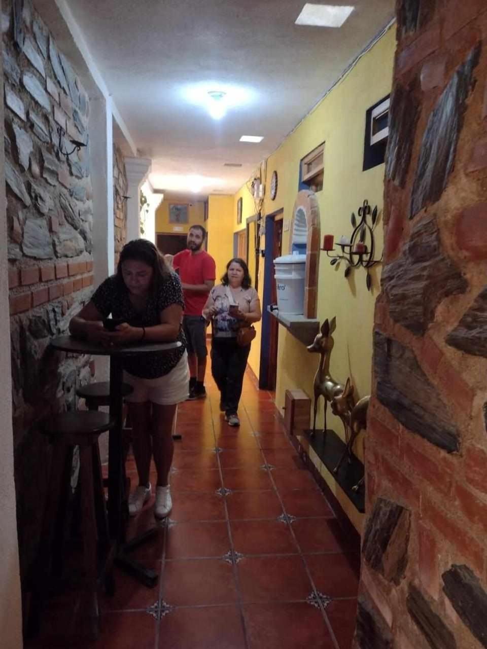 Hotel Posada Gutierrez Antigua Dış mekan fotoğraf